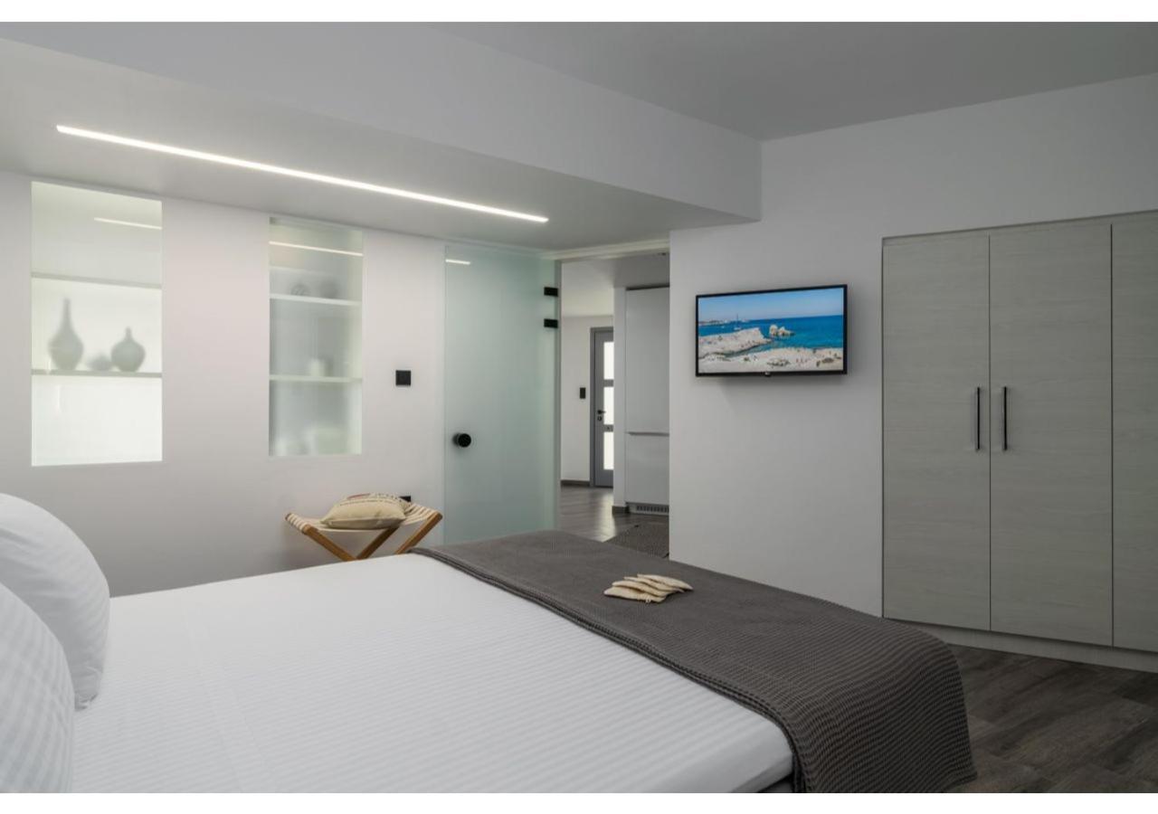 Margaret'S Unique Apartment Peran Triovasalos ภายนอก รูปภาพ