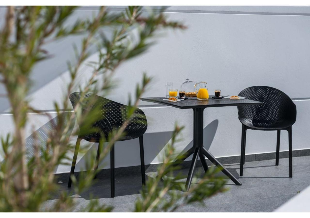 Margaret'S Unique Apartment Peran Triovasalos ภายนอก รูปภาพ